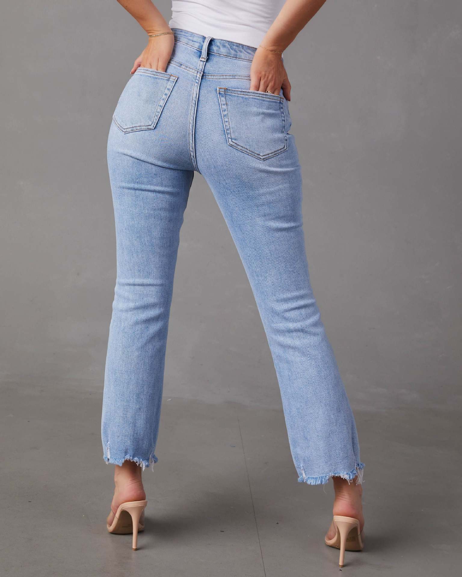 Trendy Dames Jeans | Hoge Taille & Destroyed Look | Lichtblauw
