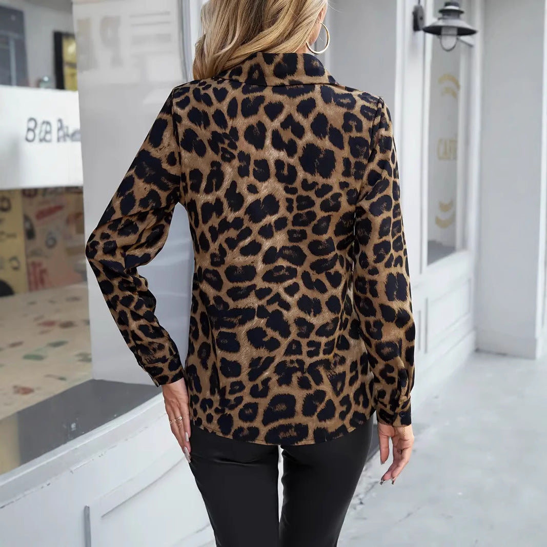 Luipaardprint Damesblouse | Kraag & Gesp | Casual Lange Mouwen