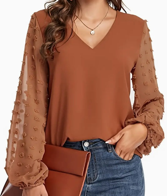 Swiss Dot Damesblouse | V-hals & Relaxed Fit | Lente & Herfst